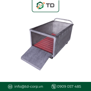 Xe-day-van-chuyen-heo-con-15-con