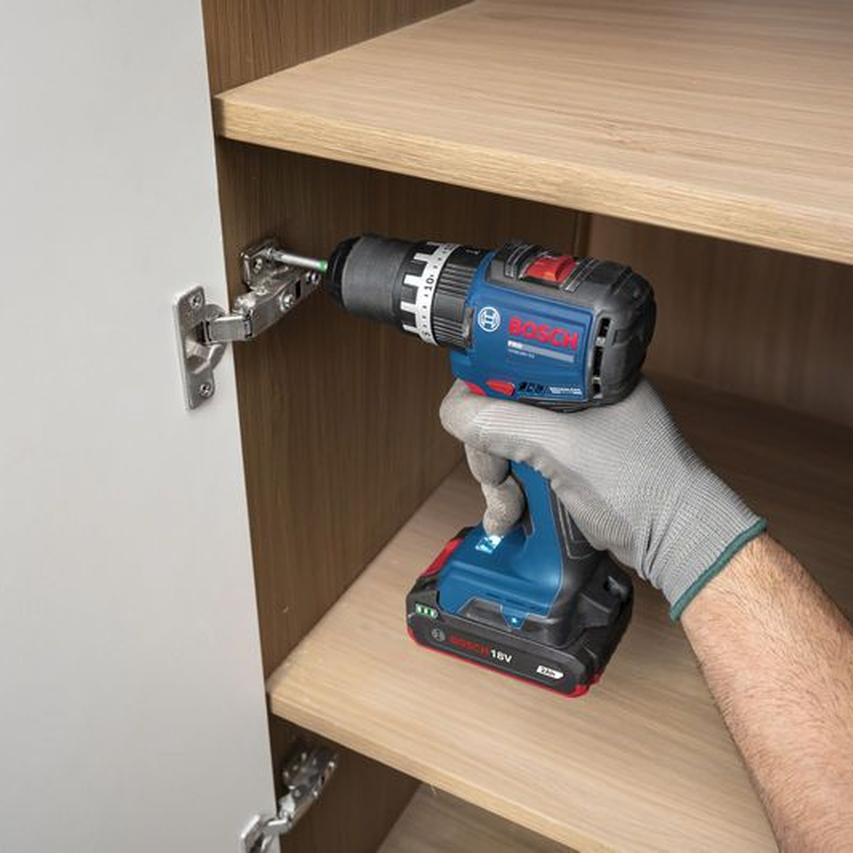 Máy khoan vặn vít pin Bosch GSB18V-52 2 pin 06019S01K9